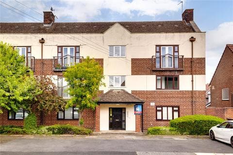 Apartment - Woodvale Road, Woolton, Liverpool, Merseyside, L25