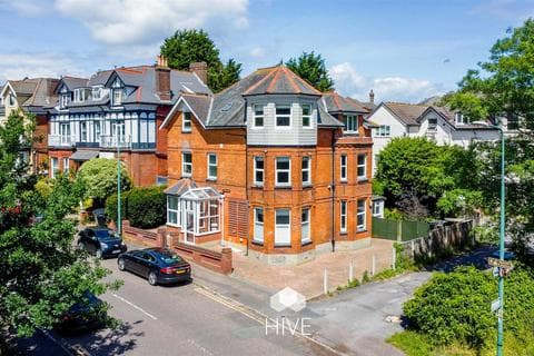 Detached house - Gardens View, Bournemouth BH1