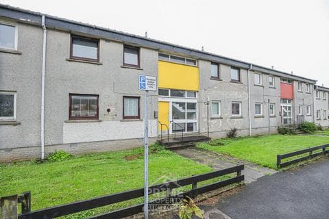 Flat - Oldcroft Place, Aberdeen AB16