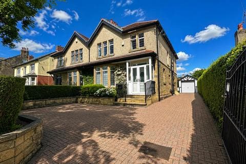 Semi-detached house - Idle Road, Eccleshill, Bradford