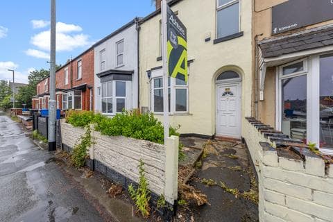 Terraced house - Lovely Lane, Warrington, WA5