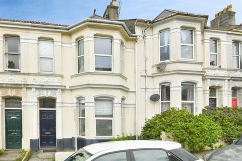 Terraced house - Sea View Avenue, Plymouth