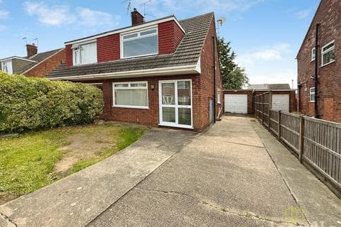 Semi-detached house - Chestnut Road , North Hykeham LN6