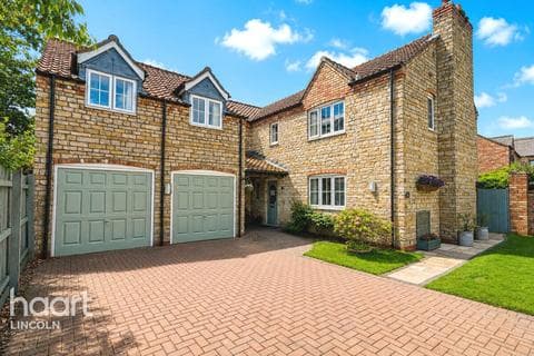 Detached house - Cranbourne Chase, North Hykeham