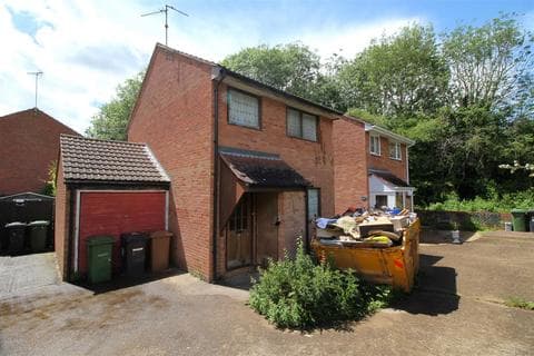 Detached house - Hedgelands, Werrington, Peterborough