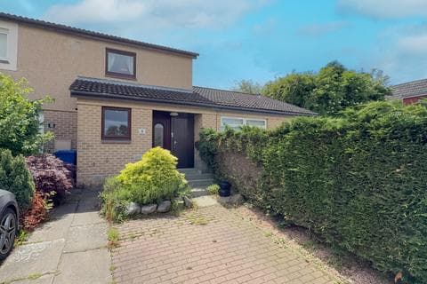 Terraced house - Aberfoyle Gardens, Broughty Ferry, Dundee