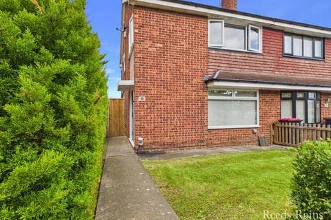 Semi-detached house - Geltsdale, North Yorkshire TS5
