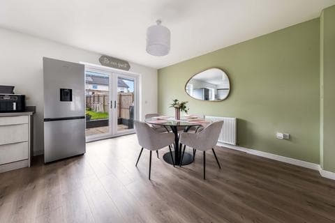 Semi-detached house - Lauderdale Avenue, Dundee, DD3