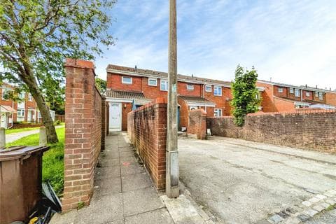 Apartment - Long Furrow, Wolverhampton, West Midlands, WV8