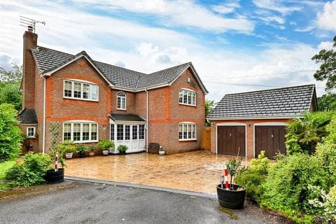 Detached house - 10 Wood Hayes Croft, Westcroft, Wolverhampton, WV10 8PP
