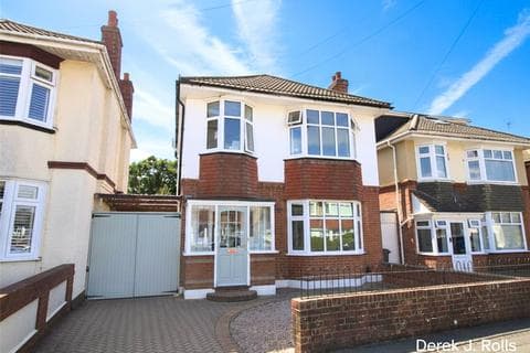 Detached house - Lystra Road, Bournemouth, BH9