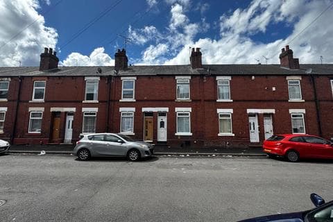 Terraced house - Gladstone Road, Doncaster, South Yorkshire, DN4