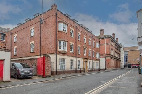 Flat - Pierpoint Street, Worcester WR1