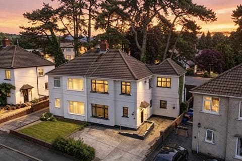 Semi-detached house - Clos Fach, Cardiff CF14