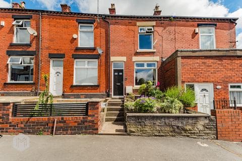 Terraced house - Bolton Road, Kearsley, BL4