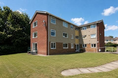 Apartment - Lee Court, Heol Lewis, Cardiff, CF14