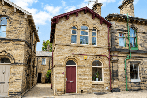 Terraced house - Titus Street, Shipley BD18