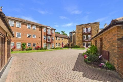 Apartment - Tollhouse Drive, Worcester, Worcestershire, WR2
