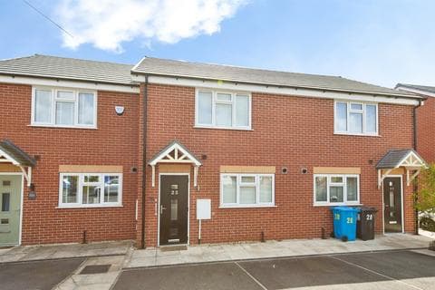 Terraced house - Balmoral Road, Derby DE72