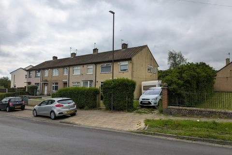 End of terrace house - Madison Avenue, Bradford
