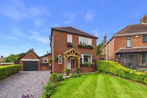 Detached house - Springhill Grove, Penn, Wolverhampton WV4
