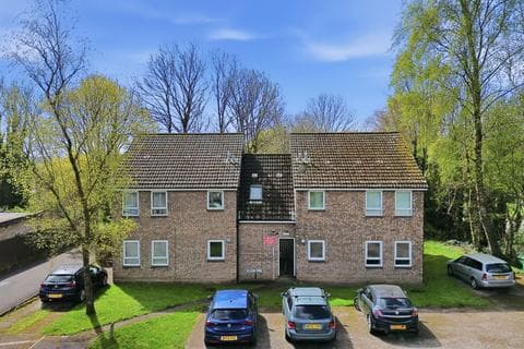 Studio - Galahad Close, Cardiff CF14