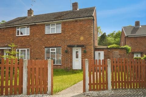 Semi-detached house - Walford Drive, Lincoln, LN6