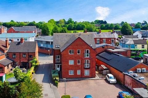 Flat - White Hart Close, Thurmaston, LE4
