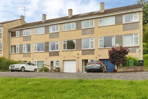 Townhouse - Solsbury Way, Bath