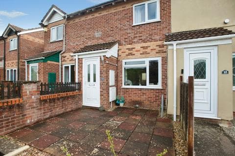 Terraced house - Honiton Walk, Plymouth PL5