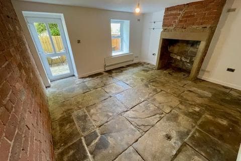 Terraced house - Radcliffe Lane, Pudsey