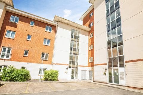 Flat - Soudrey Way, Cardiff, CF10