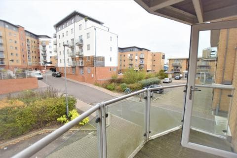 Apartment - Essex CO2