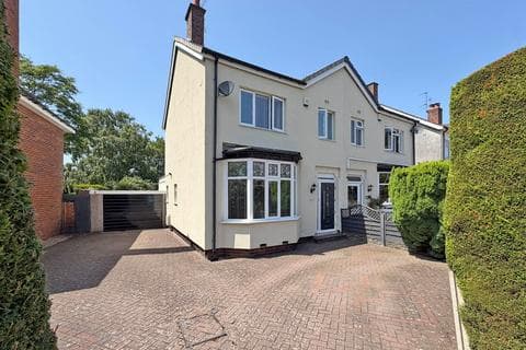 Semi-detached house - Beckminster Road, Wolverhampton, WV3