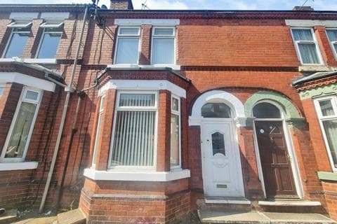 Terraced house - Albany Road, Doncaster DN4