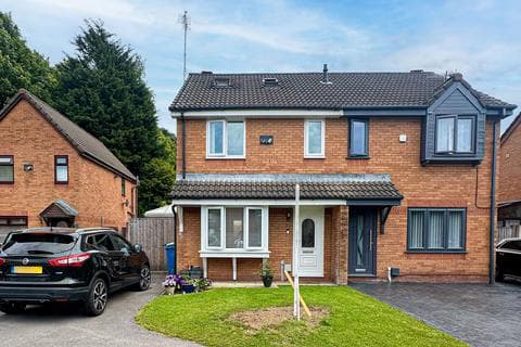 Semi-detached house - Ashtree Grove, Liverpool, L12