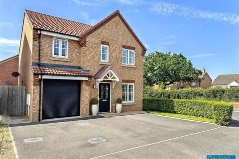 Detached house - Honeysuckle Grove, Stainton, Middlesbrough TS8 9FW