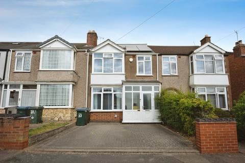 4 bedroom terraced house for sale