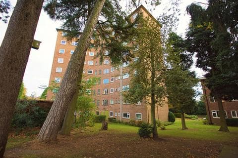 1 bedroom flat for sale
