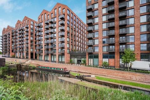 1 bedroom apartment for sale