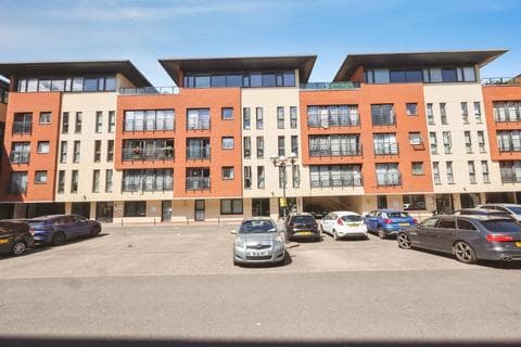 2 bedroom apartment for sale