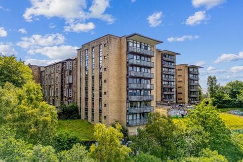 1 bedroom flat for sale