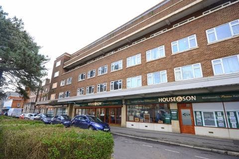 2 bedroom flat for sale