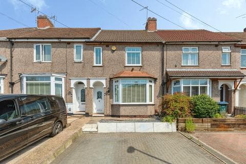 3 bedroom terraced house for sale