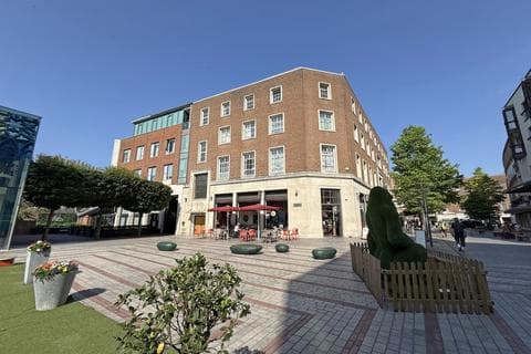 1 bedroom flat for sale