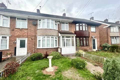 3 bedroom terraced house for sale