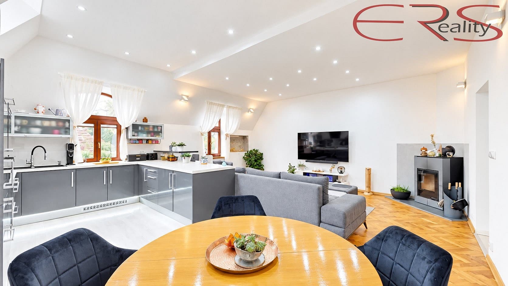 6 rooms, 188.0 m² in Liberec