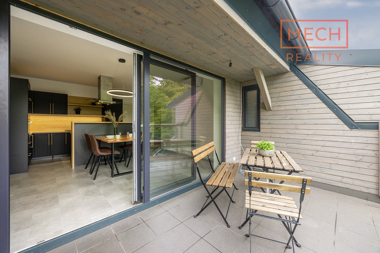 3 rooms, 124.0 m² in Ostrava
