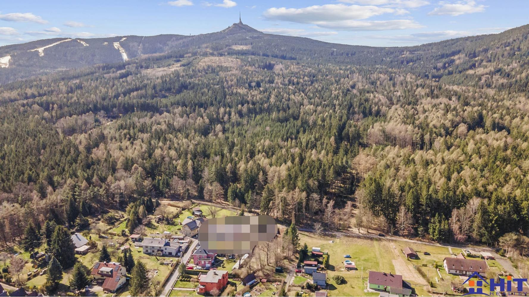 10 rooms, 309.0 m² in Liberec