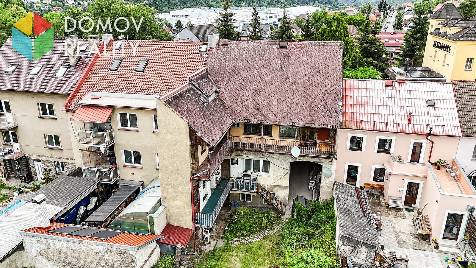6 rooms, 200.0 m² in Beroun_Cz